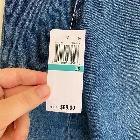 Blank NYC Asymmetrical Keltie Denim Mini Skirt NWT - Picture 7 of 10